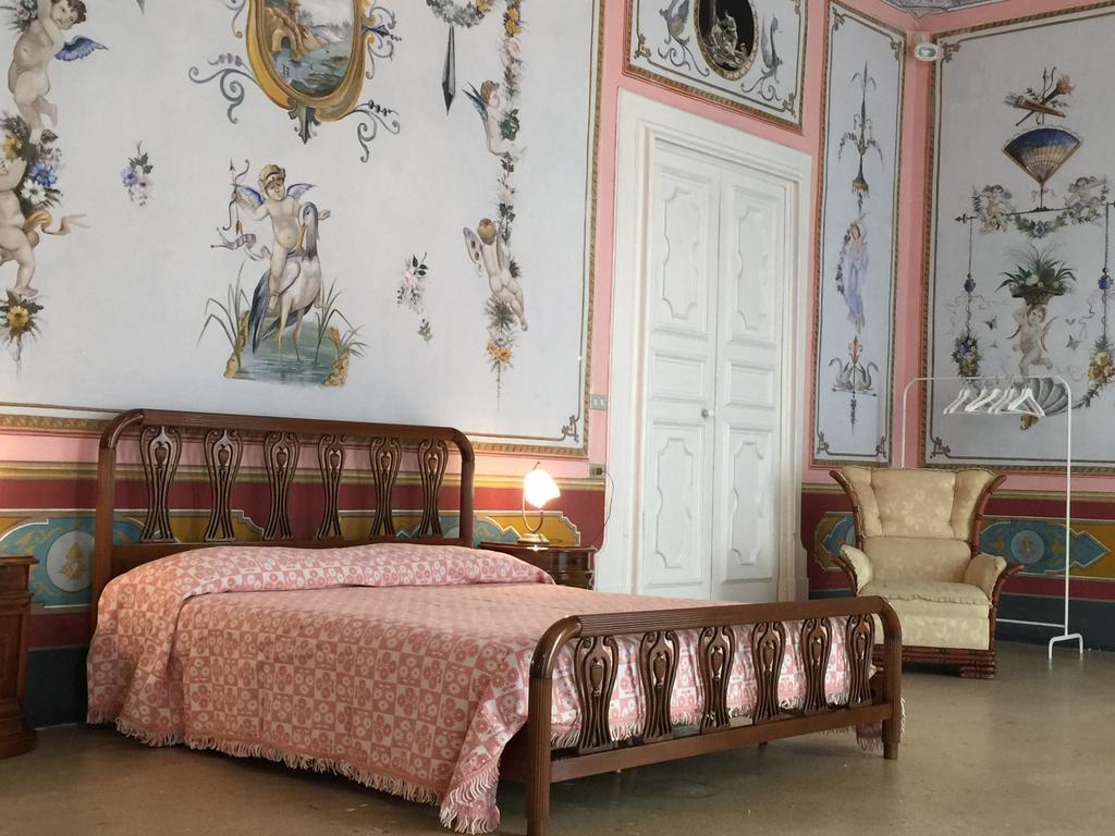 Palazzo Doxi Fontana Dimora Storica Apartment กัลลีโปลี ภายนอก รูปภาพ