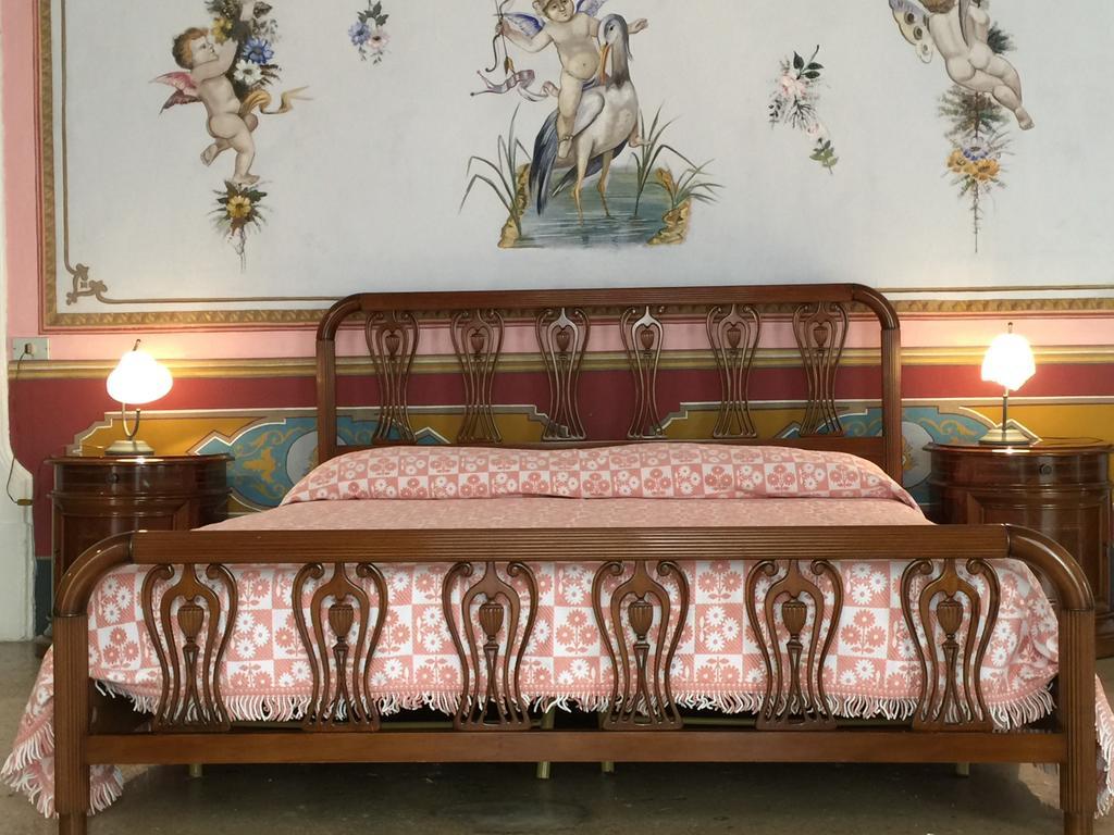 Palazzo Doxi Fontana Dimora Storica Apartment กัลลีโปลี ภายนอก รูปภาพ
