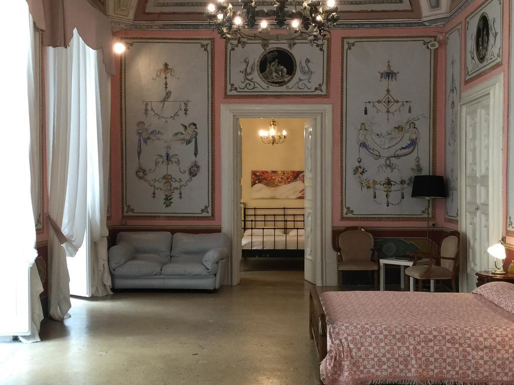 Palazzo Doxi Fontana Dimora Storica Apartment กัลลีโปลี ภายนอก รูปภาพ